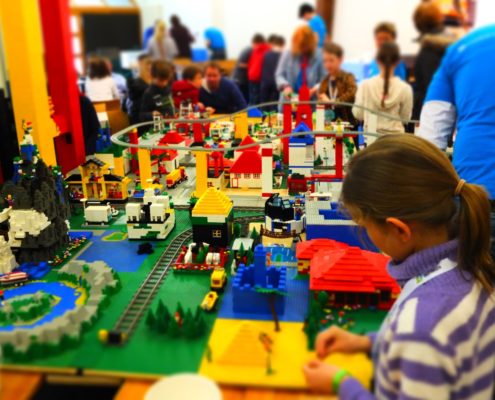 Foto eines Meisterwerks aus den vergagenen Lego-Bautagen in der Freien evangelischen Gemeinde in Mannheim